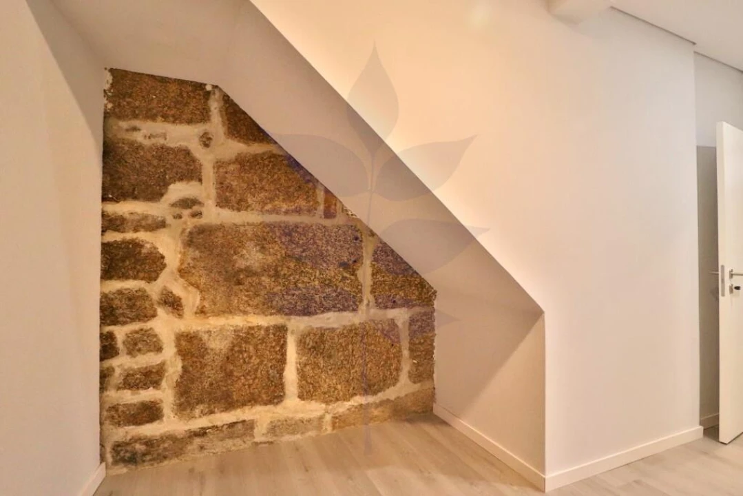 Prédio para Venda em Azurem Foto 53