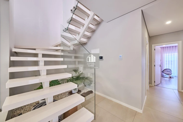 Moradia T4 para Venda em Fernao Ferro Foto 24