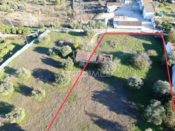 Moradia T2 para Venda em Povoa da Isenta Foto 3