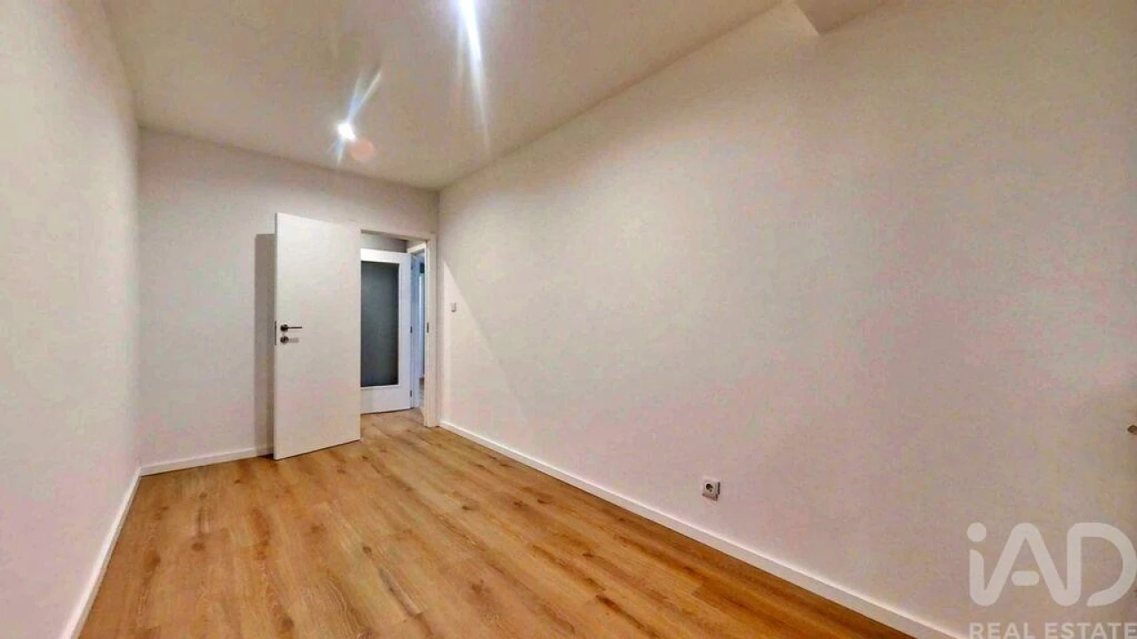 Apartamento T3 para Venda em Bonfim Foto 27