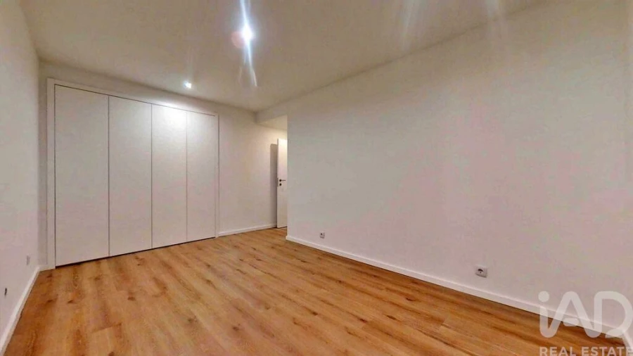 Apartamento T3 para Venda em Bonfim Foto 37