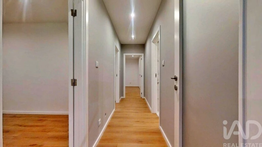 Apartamento T3 para Venda em Bonfim Foto 25