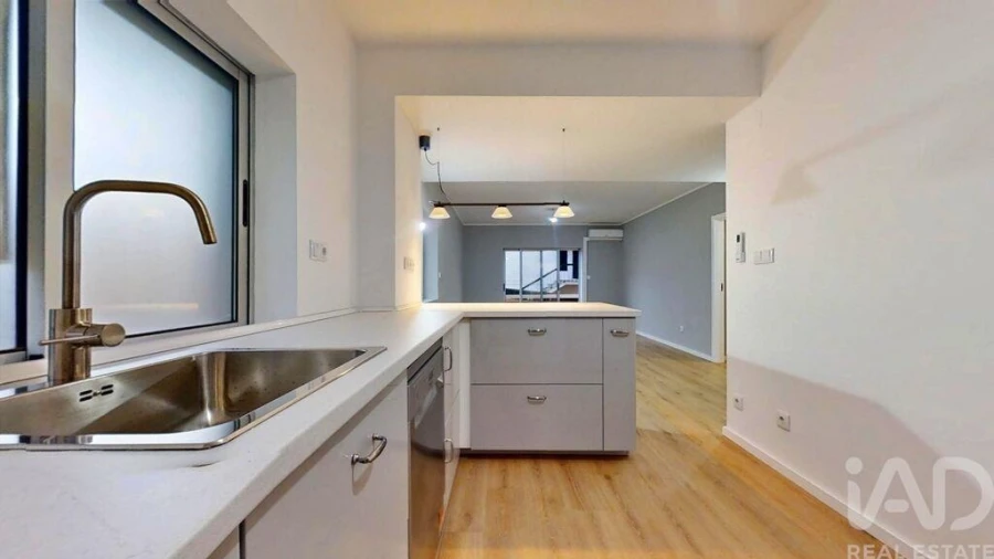 Apartamento T3 para Venda em Bonfim Foto 24