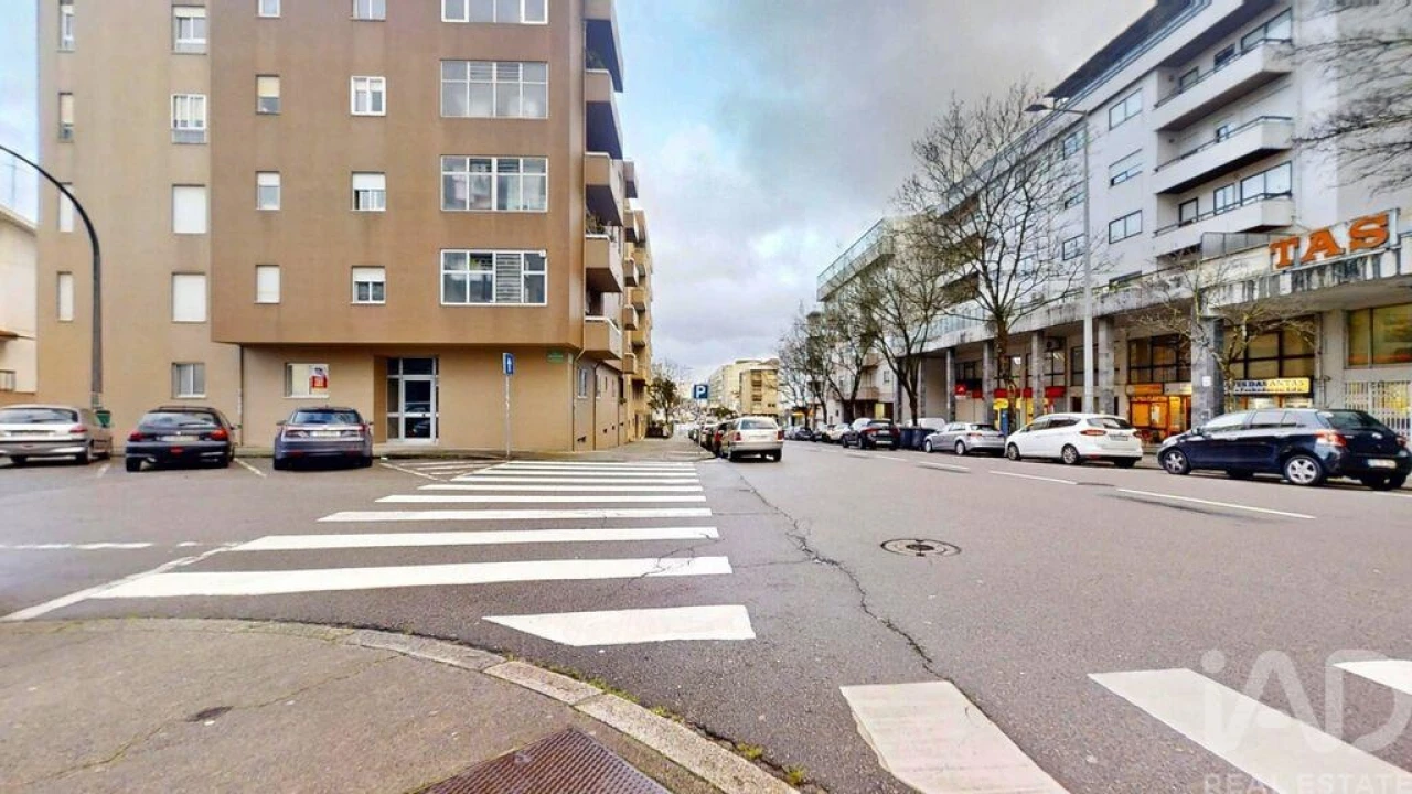 Apartamento T3 para Venda em Bonfim Foto 39