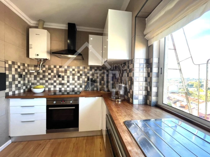 Apartamento T2 para Venda em Queluz e Belas Foto 21