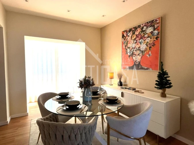 Apartamento T2 para Venda em Queluz e Belas Foto 8