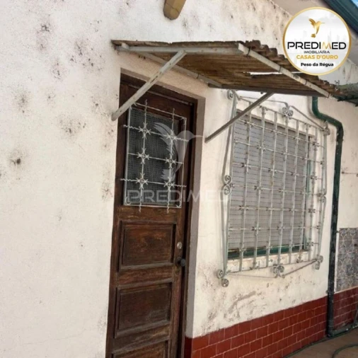 Prédio para Venda em Peso da Régua e Godim Foto 11