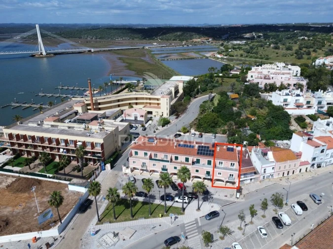 Moradia T3 para Venda em Estômbar e Parchal Foto 4