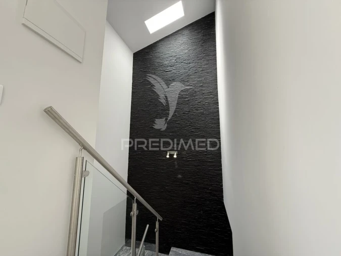 Moradia T3 para Venda em Estômbar e Parchal Foto 7