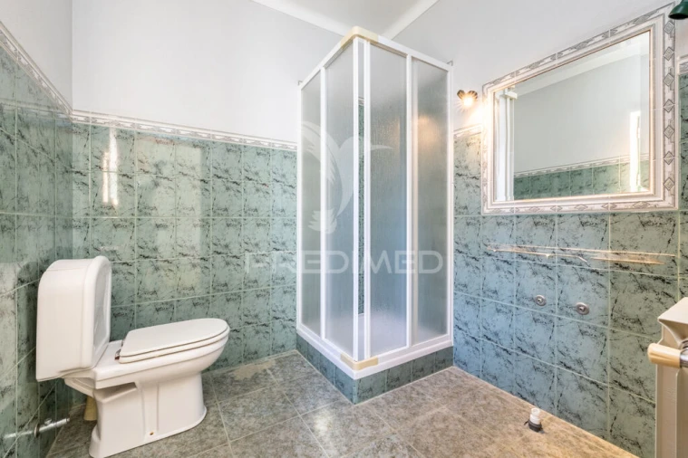 Moradia T7 para Venda em Alcobaça e Vestiaria Foto 13