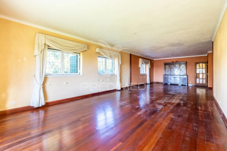 Moradia T7 para Venda em Alcobaça e Vestiaria Foto 8