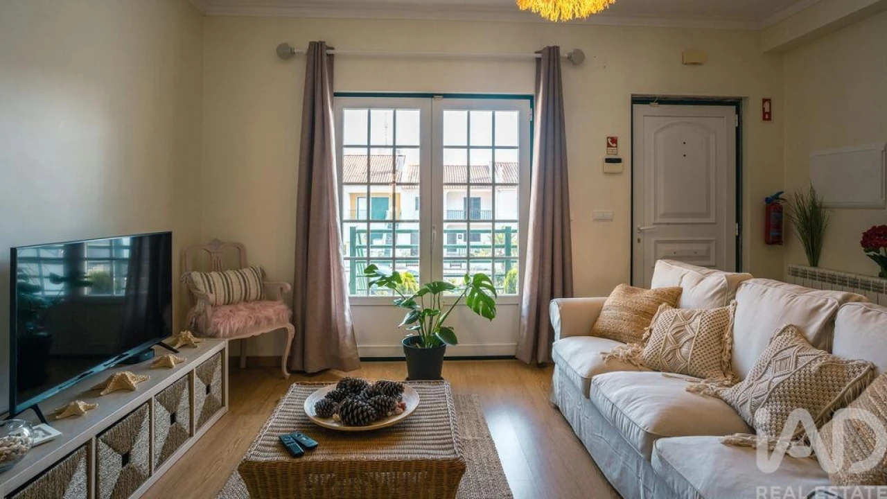 Apartamento T3 para Arrendamento em A dos Cunhados e Maceira Foto 3