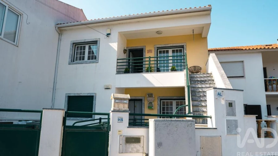 Apartamento T3 para Arrendamento em A dos Cunhados e Maceira Foto 2