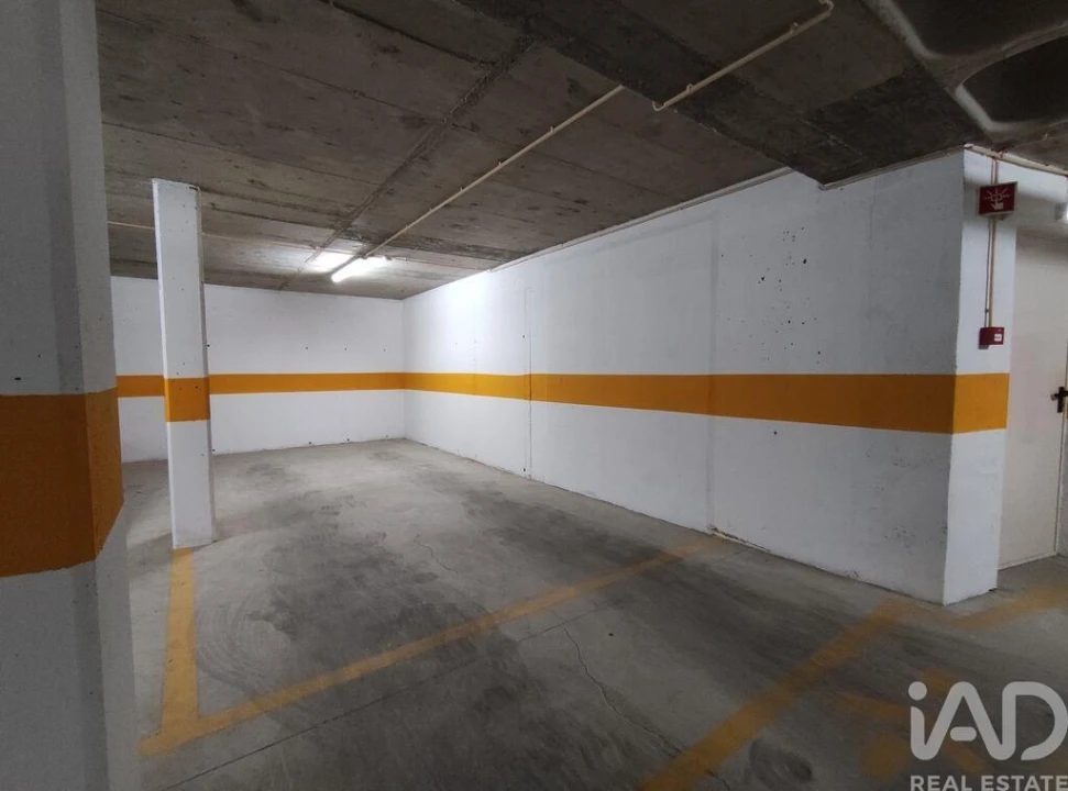 Apartamento T2 para Venda em Alvor Foto 32