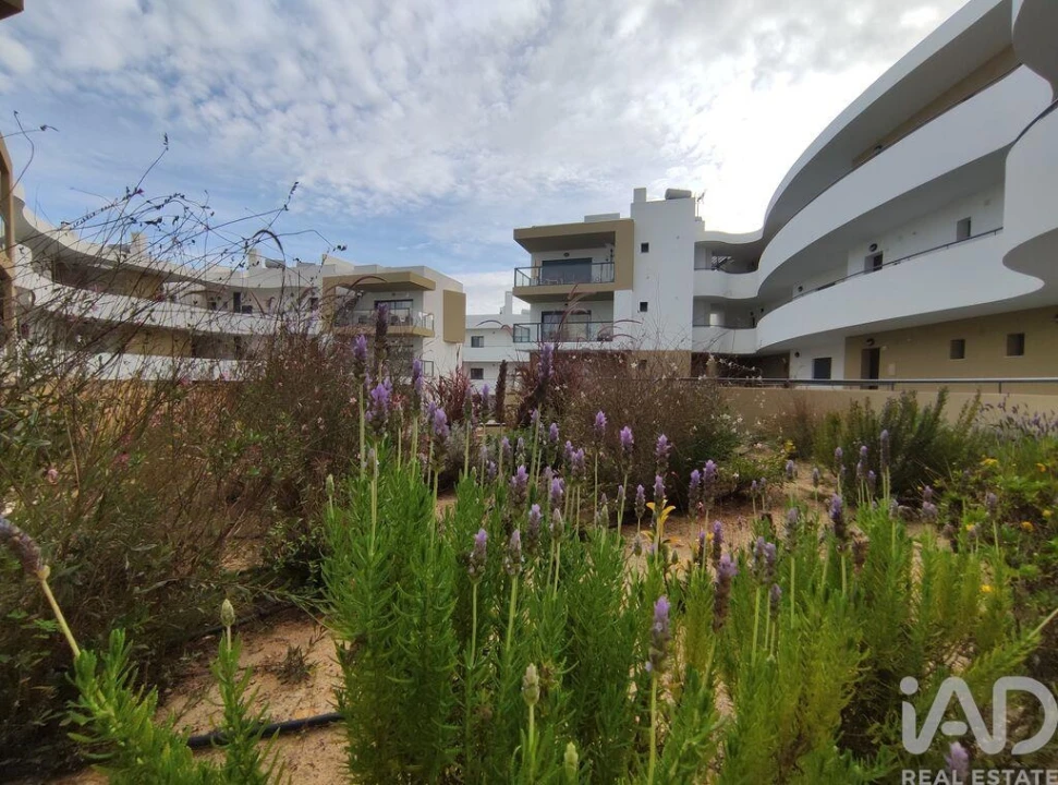 Apartamento T2 para Venda em Alvor Foto 3