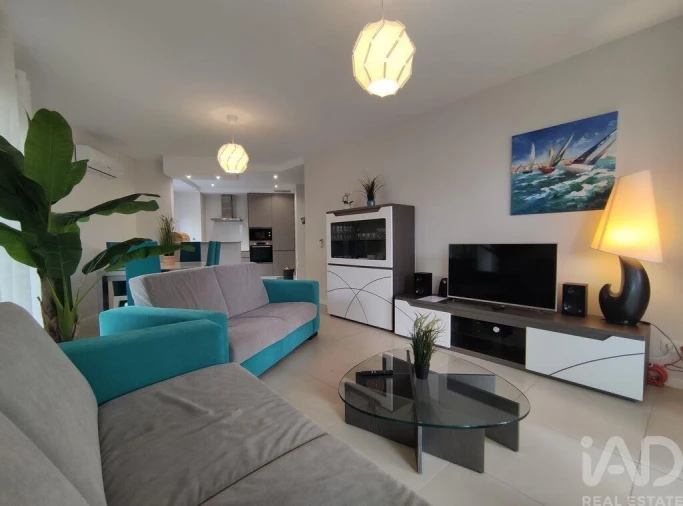 Apartamento T2 para Venda em Alvor Foto 6