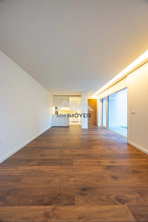 Apartamento T1 para Venda em Paranhos