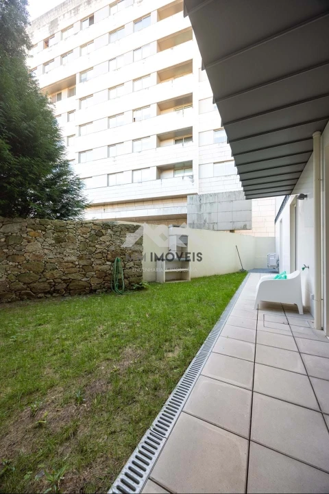 Apartamento T1 para Venda em Paranhos