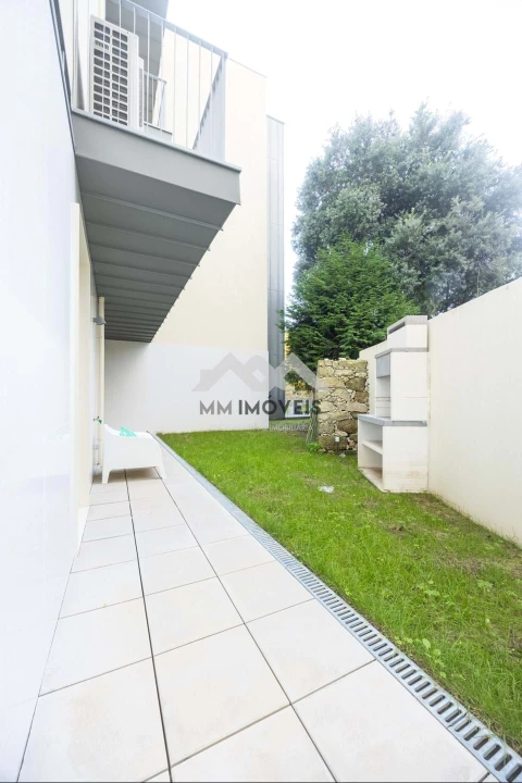 Apartamento T1 para Venda em Paranhos