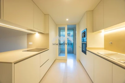 Apartamento T1 para Venda em Paranhos