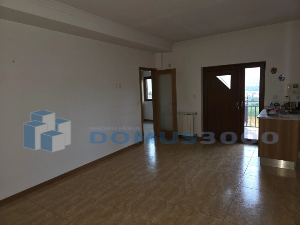 Moradia T5 para Venda em Folhadela Foto 7