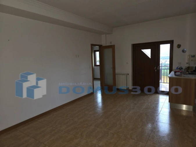 Moradia T5 para Venda em Folhadela Foto 7