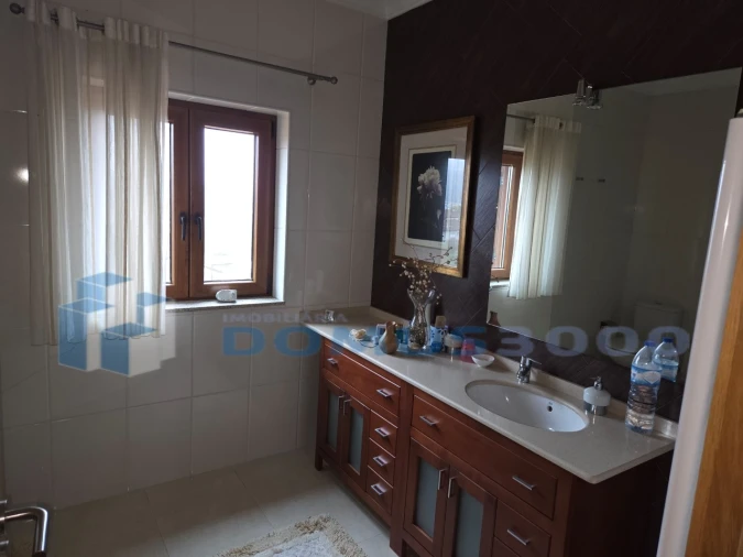 Moradia T5 para Venda em Folhadela Foto 15