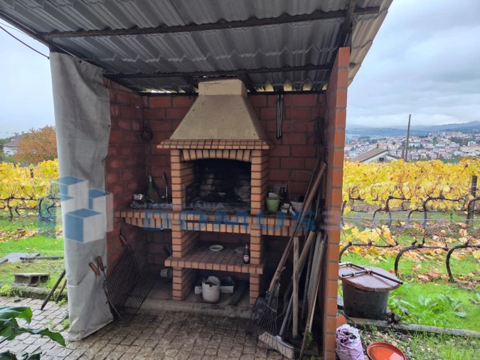 Moradia T5 para Venda em Folhadela Foto 18