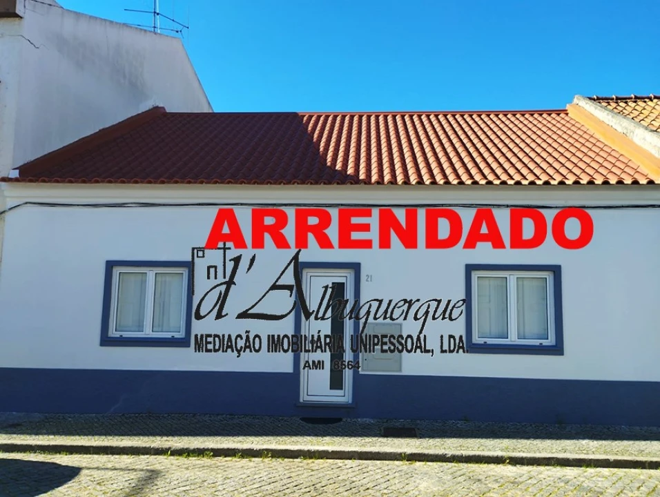 Moradia T3 para Arrendamento em Ponte de Sor, Tramaga e Vale de Açor Foto 1