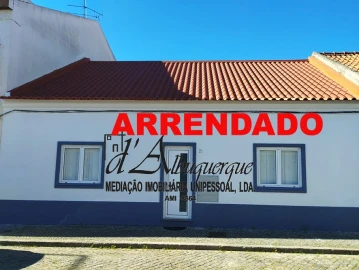Moradia T3 para Arrendamento em Ponte de Sor, Tramaga e Vale de Açor