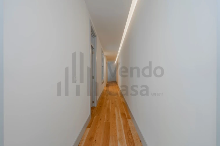 Apartamento T2 para Arrendamento em São Vitor (Braga) Foto 28