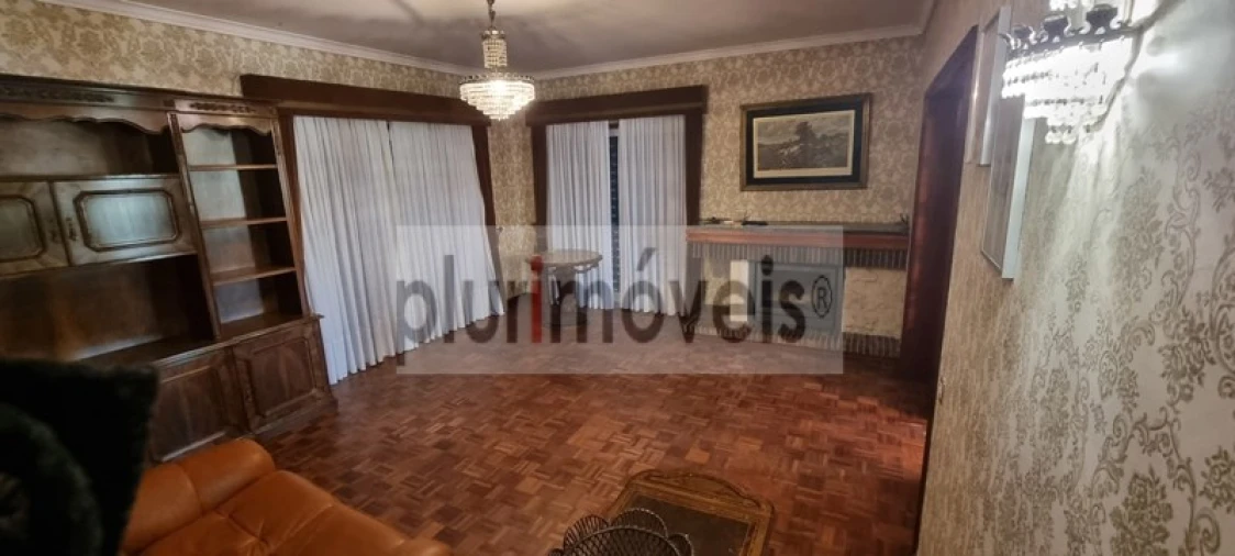 Moradia T6 para Venda em Valongo do Vouga Foto 24