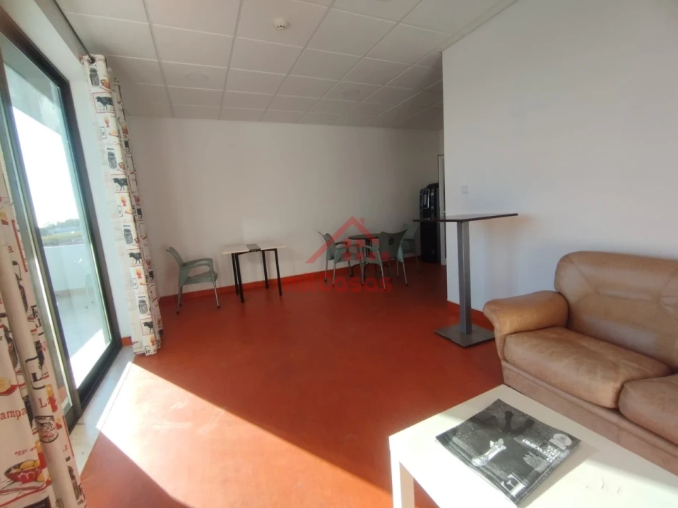 Armazém para Arrendamento em Ponte do Rol Foto 5