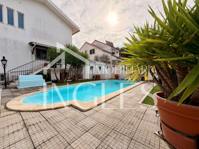 Moradia T4 para Venda em Marvila, Ribeira Santarém, São Salvador, São Nicolau Foto 2