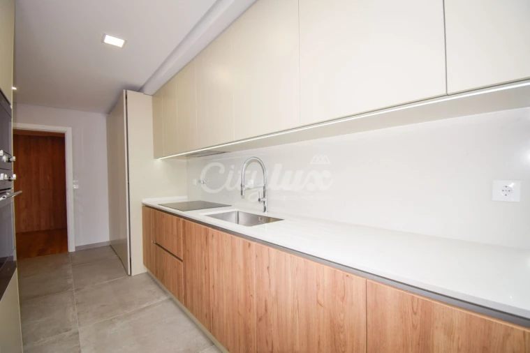 Apartamento T3 para Venda em Cascais e Estoril Foto 17