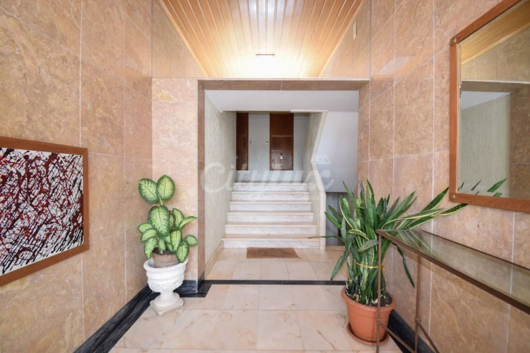 Apartamento T3 para Venda em Cascais e Estoril Foto 24