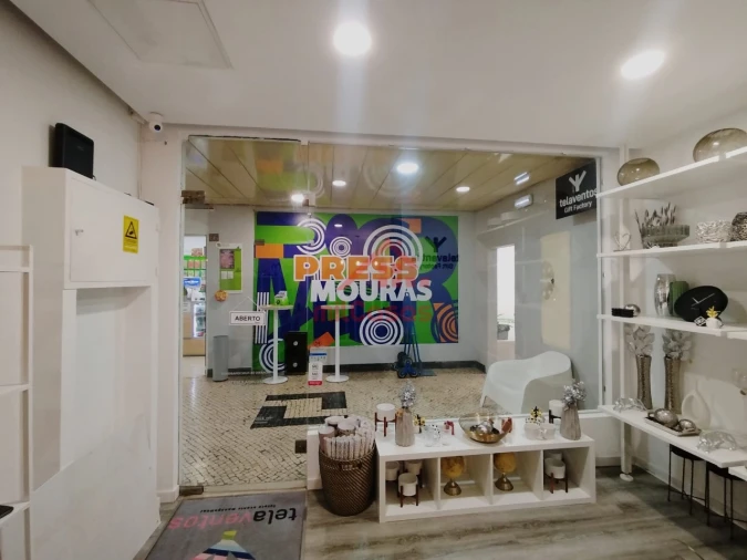 Loja para Arrendamento em Lumiar Foto 16