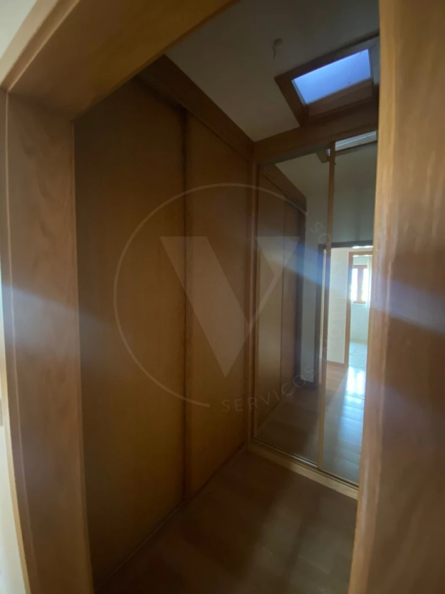 Moradia T5 para Venda em Nogueira e Ermida Foto 9