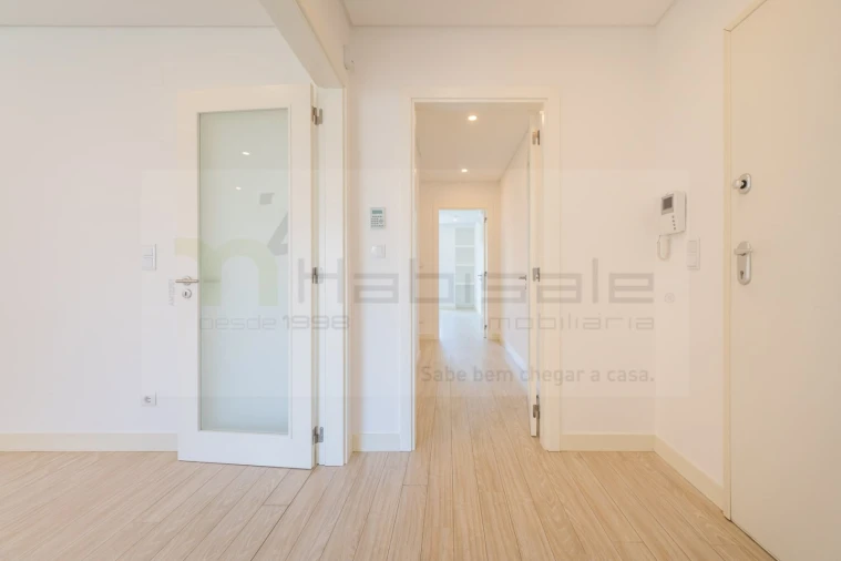 Apartamento T2 para Venda em Odivelas Foto 17