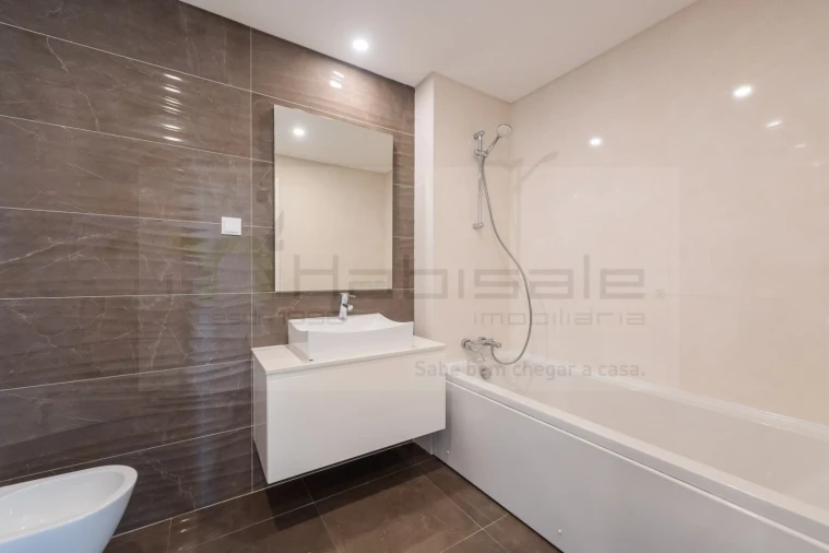 Apartamento T2 para Venda em Odivelas Foto 23