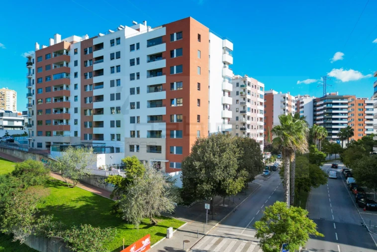Apartamento T2 para Venda em Odivelas Foto 34