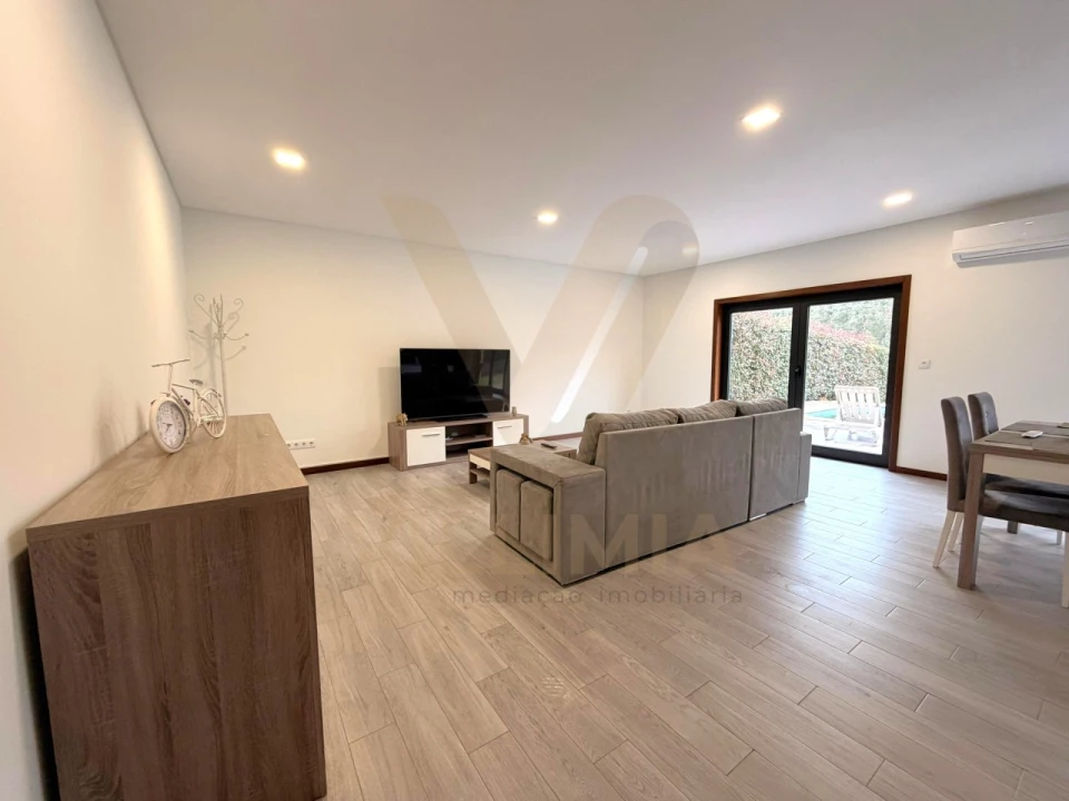 Moradia T3 para Venda em Fornelos e Queijada Foto 5