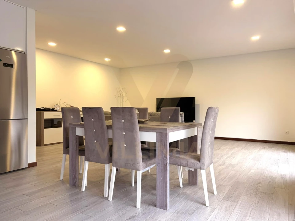 Moradia T3 para Venda em Fornelos e Queijada Foto 9