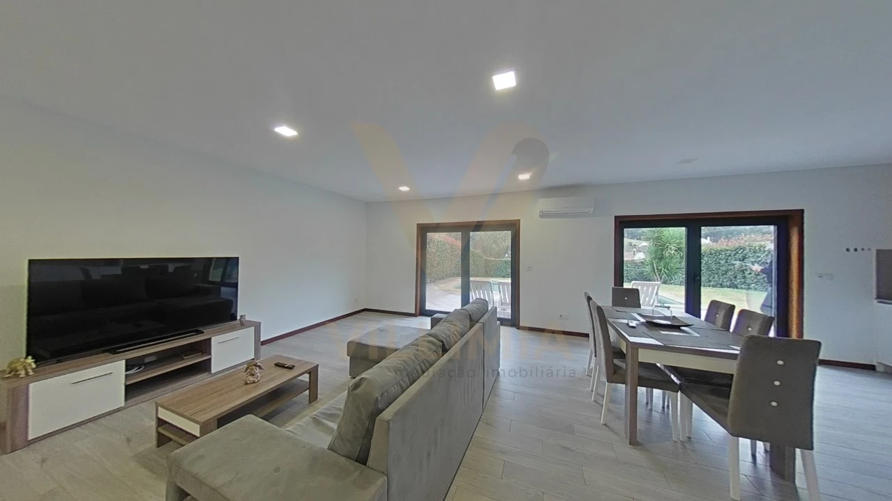 Moradia T3 para Venda em Fornelos e Queijada Foto 29