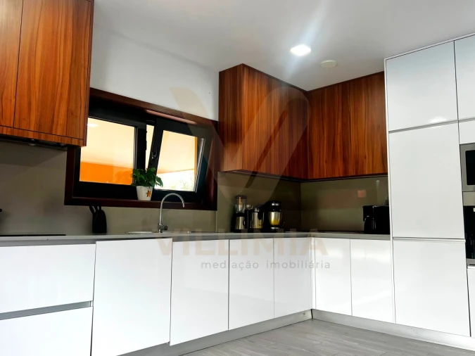 Moradia T3 para Venda em Fornelos e Queijada Foto 5