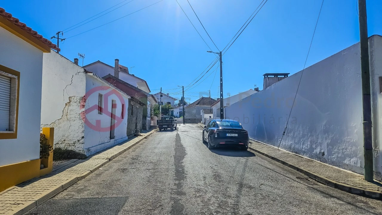 Moradia T1 para Venda em Salvaterra de Magos e Foros de Salvaterra Foto 11