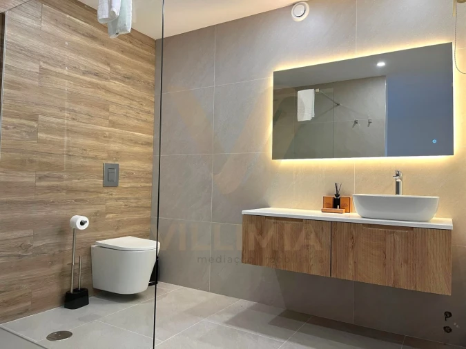 Moradia T4 para Venda em Fornelos e Queijada Foto 51