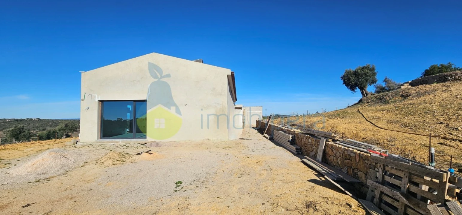 Moradia T4 para Venda em Algoz e Tunes Foto 5