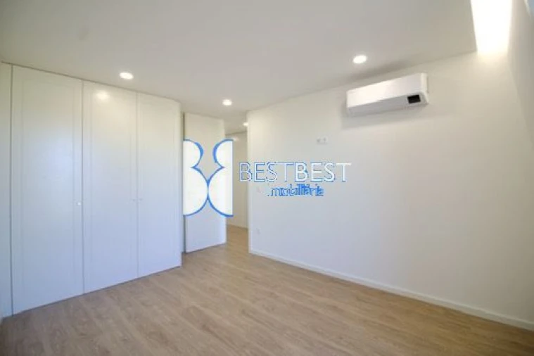 Moradia T3 para Venda em Barcelinhos Foto 19