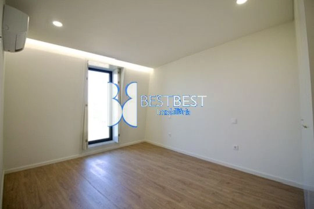 Moradia T3 para Venda em Barcelinhos Foto 18